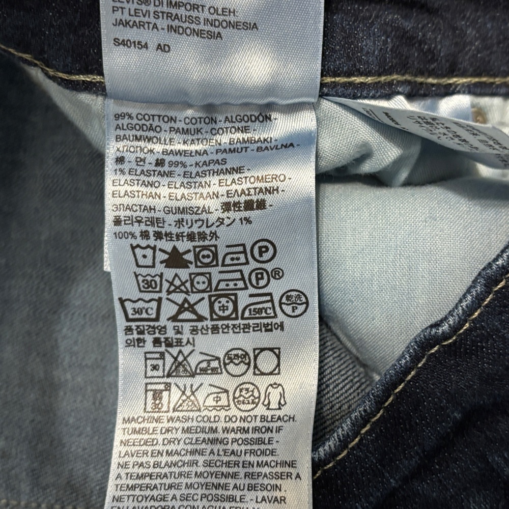 Levi's Blue Boot Cut Jeans Classic Style - Picture 4 of 5